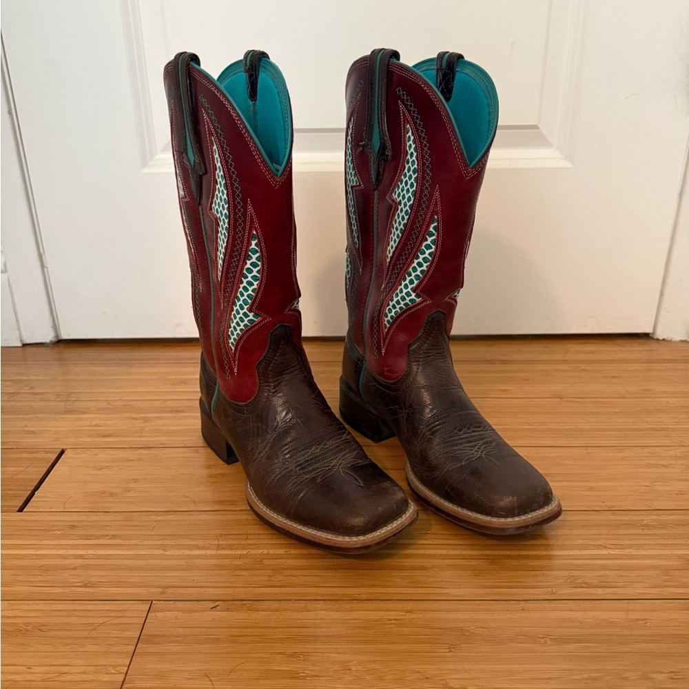Ariat Cowgirl Boots